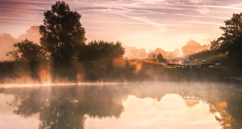 Caen Hill Locks in the Mist